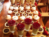 Mini lemon meringue desserts